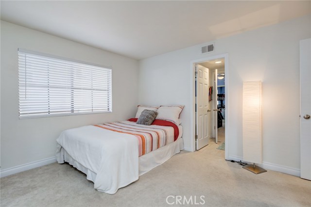 111 Guadalupe Avenue, Redondo Beach, California 90277, 4 Bedrooms Bedrooms, ,3 BathroomsBathrooms,Residential,Sold,Guadalupe,SB20243736