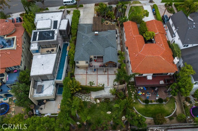 619 Gertruda Avenue, Redondo Beach, California 90277, 3 Bedrooms Bedrooms, ,Residential,Sold,Gertruda,PV20123167