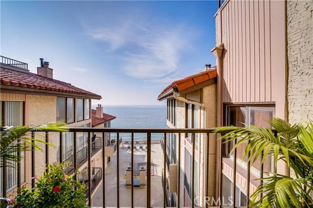 535 Esplanade, Redondo Beach, California 90277, 3 Bedrooms Bedrooms, ,Residential,Sold,Esplanade,SB20234312