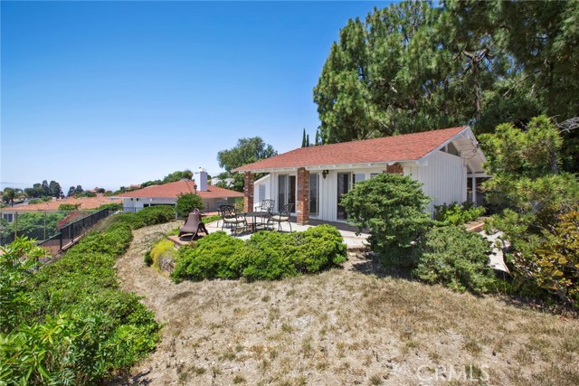 3015 Crest Road, Rancho Palos Verdes, California 90275, 2 Bedrooms Bedrooms, ,Residential,Sold,Crest,NP17144432