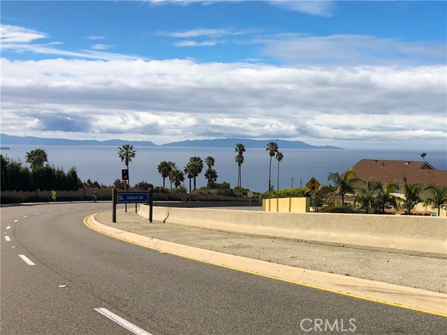 30515 Via La Cresta, Rancho Palos Verdes, California 90275, 4 Bedrooms Bedrooms, ,2 BathroomsBathrooms,Residential,Sold,Via La Cresta,PW20063838