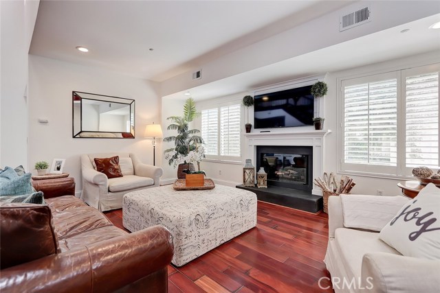 411 Avenue F, Redondo Beach, California 90277, 5 Bedrooms Bedrooms, ,4 BathroomsBathrooms,Residential,Sold,Avenue F,SB20102967