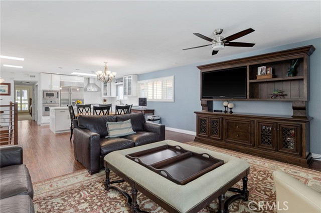 706 Anderson Street, Manhattan Beach, California 90266, 3 Bedrooms Bedrooms, ,2 BathroomsBathrooms,Residential,Sold,Anderson,SB21117273