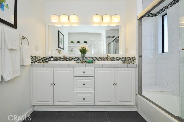 2603 Voorhees Avenue, Redondo Beach, California 90278, 2 Bedrooms Bedrooms, ,2 BathroomsBathrooms,Residential,Sold,Voorhees,SB18046285