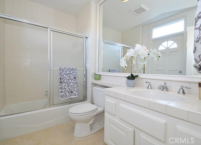 Bathroom Ensuite in Bedroom #5