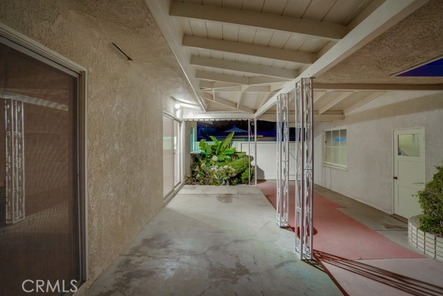 2143 Velez Drive, Rancho Palos Verdes, California 90275, 3 Bedrooms Bedrooms, ,2 BathroomsBathrooms,Residential,Sold,Velez,SB20181940