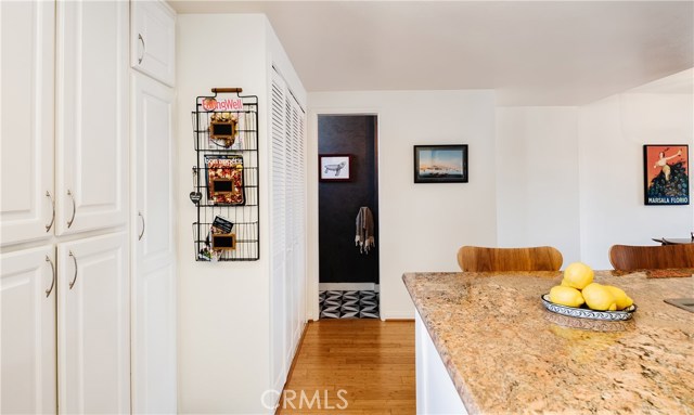 842 1st Street, Hermosa Beach, California 90254, 2 Bedrooms Bedrooms, ,3 BathroomsBathrooms,Residential,Sold,1st,SB20131143