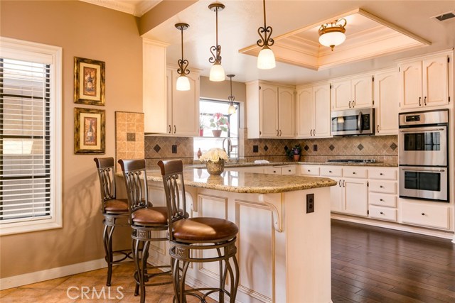 210 Prospect Avenue, Redondo Beach, California 90277, 3 Bedrooms Bedrooms, ,2 BathroomsBathrooms,Residential,Sold,Prospect,SB19105053