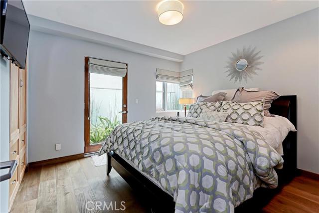 2417 Crest Drive, Manhattan Beach, California 90266, 3 Bedrooms Bedrooms, ,3 BathroomsBathrooms,Residential,Sold,Crest,SB17073042