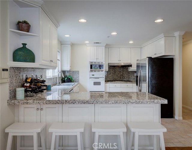 2116 Ernest Avenue, Redondo Beach, California 90278, 4 Bedrooms Bedrooms, ,2 BathroomsBathrooms,Residential,Sold,Ernest,SB18053511