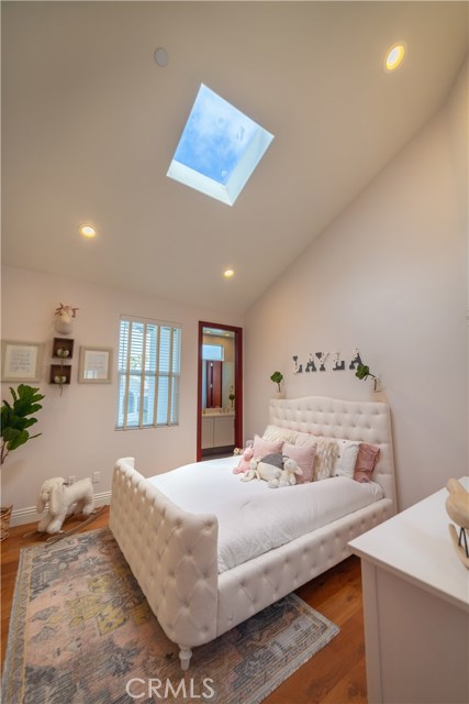 2110 Ernest Avenue, Redondo Beach, California 90278, 4 Bedrooms Bedrooms, ,3 BathroomsBathrooms,Residential,Sold,Ernest,SB18147464