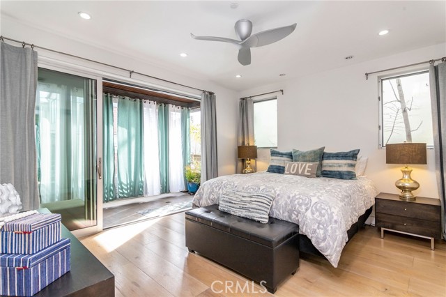 429 Marine Place, Manhattan Beach, California 90266, 4 Bedrooms Bedrooms, ,2 BathroomsBathrooms,Residential,Sold,Marine Place,SB21015394