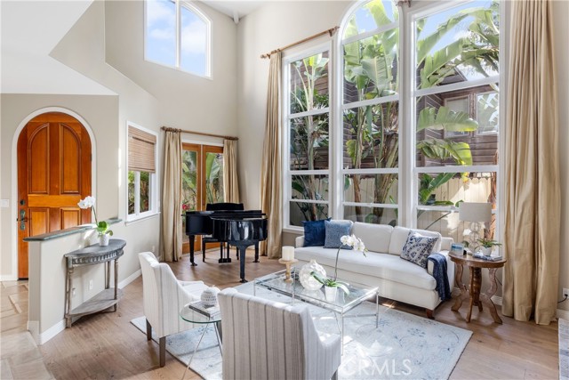 717 29th Street, Manhattan Beach, California 90266, 5 Bedrooms Bedrooms, ,4 BathroomsBathrooms,Residential,Sold,29th,SB21147466