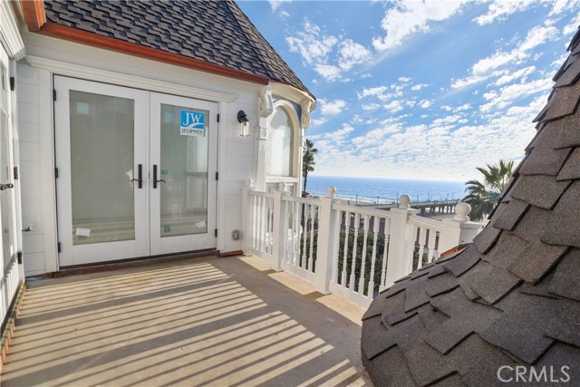 1144 The Strand, Manhattan Beach, California 90266, 3 Bedrooms Bedrooms, ,2 BathroomsBathrooms,Residential,Sold,The Strand,SB20244784