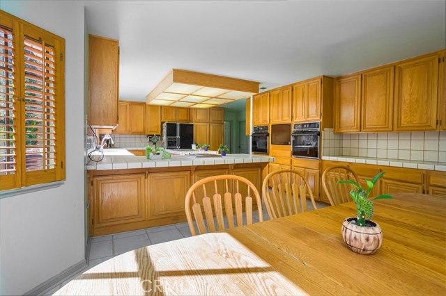 5354 Valley View Road, Rancho Palos Verdes, California 90275, 4 Bedrooms Bedrooms, ,4 BathroomsBathrooms,Residential,Sold,Valley View,DW19252795