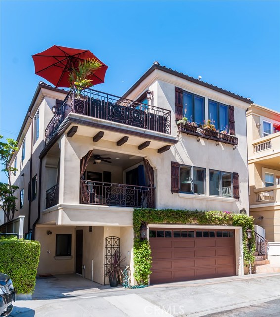 421 23rd Street, Manhattan Beach, California 90266, 3 Bedrooms Bedrooms, ,3 BathroomsBathrooms,Residential,Sold,23rd,SB18041204