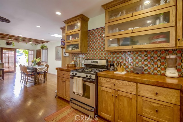 1019 Spencer Street, Redondo Beach, California 90277, 2 Bedrooms Bedrooms, ,1 BathroomBathrooms,Residential,Sold,Spencer,SB17195188