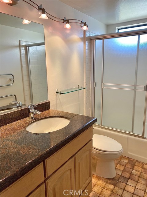 1401 12th Street, Manhattan Beach, California 90266, 3 Bedrooms Bedrooms, ,2 BathroomsBathrooms,Residential,Sold,12th,SB20043052