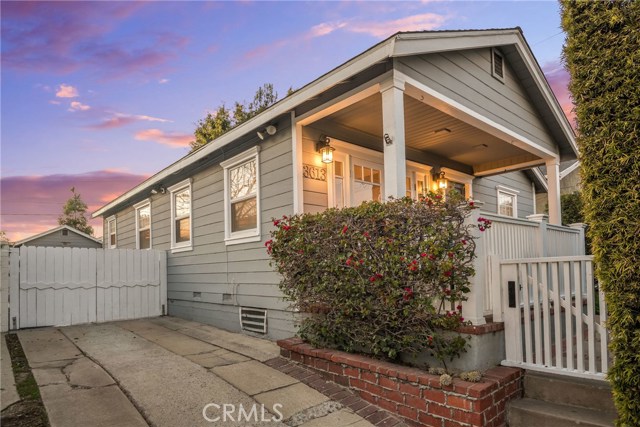3613 Oak Avenue, Manhattan Beach, California 90266, 3 Bedrooms Bedrooms, ,2 BathroomsBathrooms,Residential,Sold,Oak,SB21018424