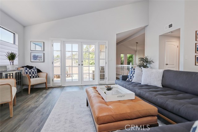 1920 Voorhees Avenue, Redondo Beach, California 90278, 3 Bedrooms Bedrooms, ,3 BathroomsBathrooms,Residential,Sold,Voorhees,SB19186018