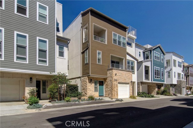Photo of 2103 Tidewater Circle, Costa Mesa, CA 92627
