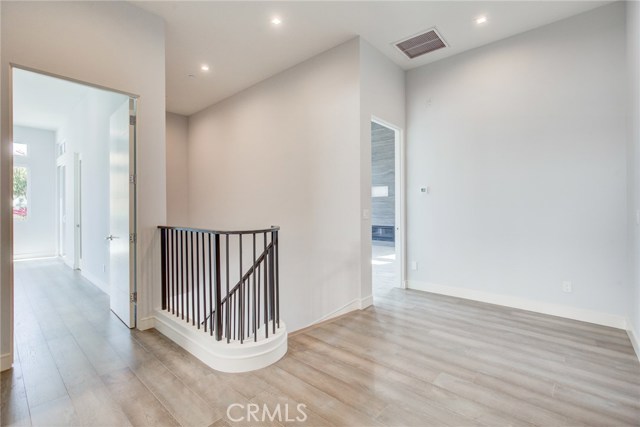 1011 Spencer Street, Redondo Beach, California 90277, 4 Bedrooms Bedrooms, ,3 BathroomsBathrooms,Residential,Sold,Spencer,PV20031489