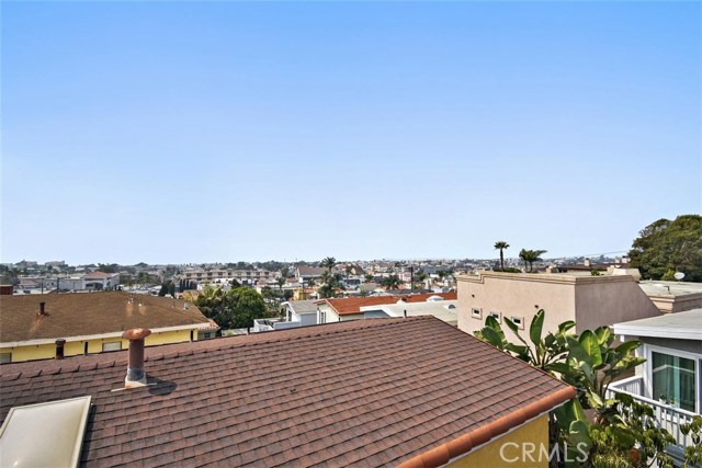 959 2nd Street, Hermosa Beach, California 90254, 5 Bedrooms Bedrooms, ,2 BathroomsBathrooms,Residential,Sold,2nd,SB20190726