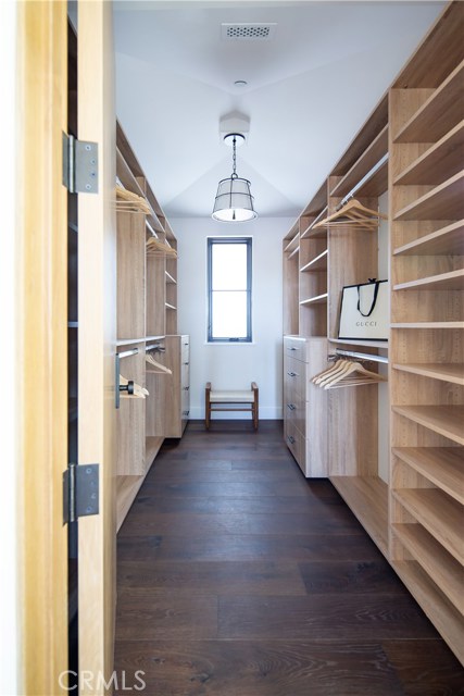 1720 Walnut Avenue, Manhattan Beach, California 90266, 5 Bedrooms Bedrooms, ,4 BathroomsBathrooms,Residential,Sold,Walnut,SB20059383