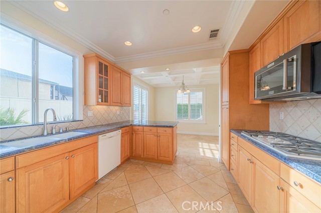 1713 Clark Lane, Redondo Beach, California 90278, 4 Bedrooms Bedrooms, ,2 BathroomsBathrooms,Residential,Sold,Clark,SB21024799