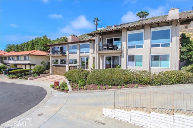 3528 Newridge Drive, Rancho Palos Verdes, California 90275, 4 Bedrooms Bedrooms, ,3 BathroomsBathrooms,Residential,Sold,Newridge,PW18107604