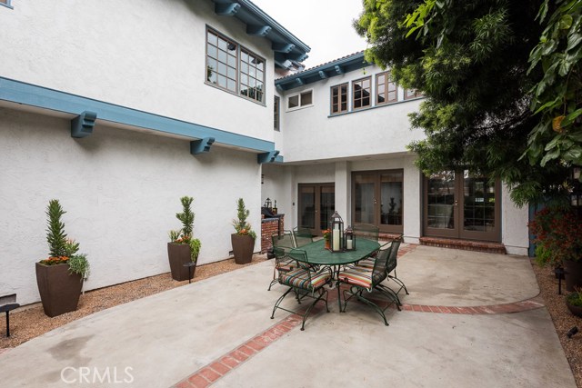 545 23rd Street, Manhattan Beach, California 90266, 4 Bedrooms Bedrooms, ,3 BathroomsBathrooms,Residential,Sold,23rd,SB18112861