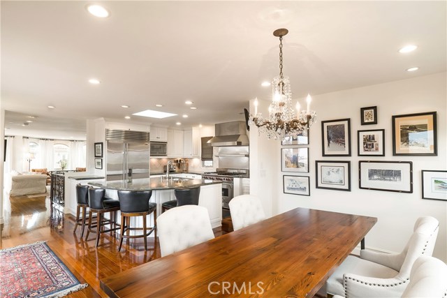 922 2nd, Hermosa Beach, California 90254, 4 Bedrooms Bedrooms, ,5 BathroomsBathrooms,Residential,Sold,2nd,SB19107146