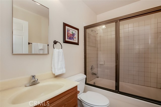2220 Clark Lane, Redondo Beach, California 90278, 3 Bedrooms Bedrooms, ,3 BathroomsBathrooms,Residential,Sold,Clark,SB18100166