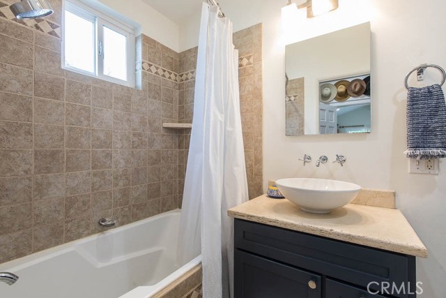 2621 Mathews Avenue, Redondo Beach, California 90278, 3 Bedrooms Bedrooms, ,2 BathroomsBathrooms,Residential,Sold,Mathews,SB20148757
