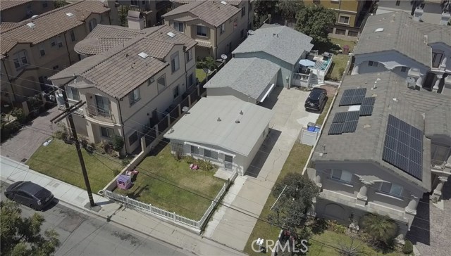 1907 Plant Avenue, Redondo Beach, California 90278, ,Residential Income,Sold,Plant,SB18132488