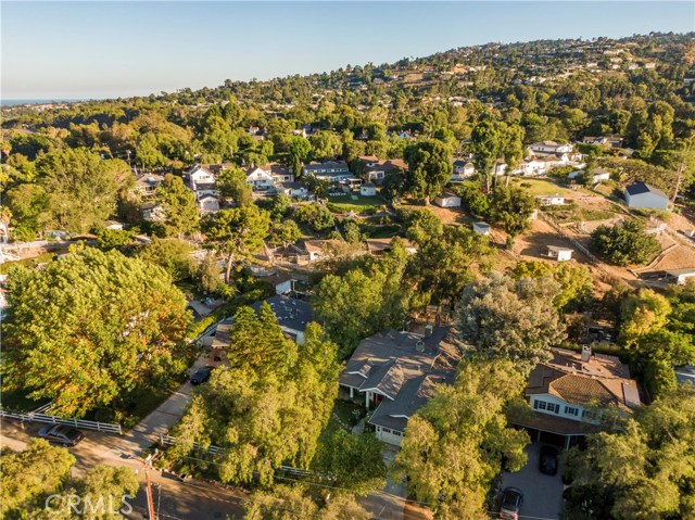 77 Dapplegray Lane, Rolling Hills Estates, California 90274, 5 Bedrooms Bedrooms, ,5 BathroomsBathrooms,Residential,Sold,Dapplegray,PV20159776