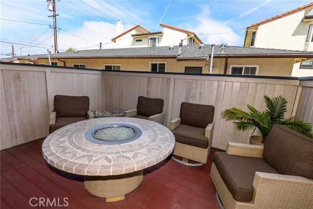 110 Prospect Avenue, Redondo Beach, California 90277, 3 Bedrooms Bedrooms, ,2 BathroomsBathrooms,Residential,Sold,Prospect,SB19167078