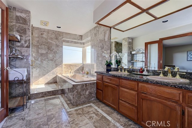 5810 Sunmist Drive, Rancho Palos Verdes, California 90275, 4 Bedrooms Bedrooms, ,3 BathroomsBathrooms,Residential,Sold,Sunmist,SB19187283