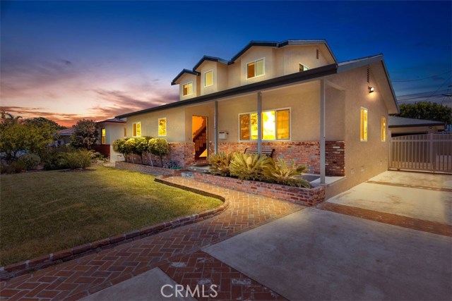 Appealing home and front yard draws you inside