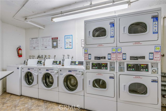 1108 Camino Real, Redondo Beach, California 90277, 2 Bedrooms Bedrooms, ,Residential,Sold,Camino Real,PV21086843 1108 Camino Real, Redondo Beach, California 90277, 2 Bedrooms Bedrooms, ,Residential,Sold,Camino Real,PV21086843