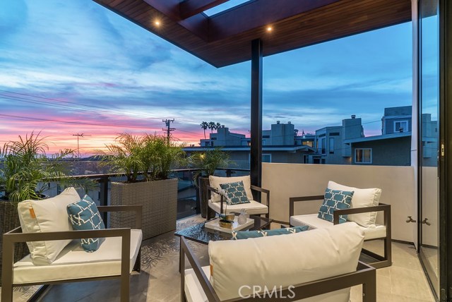 1818 Pacific Coast Highway, Hermosa Beach, California 90254, 3 Bedrooms Bedrooms, ,3 BathroomsBathrooms,Residential,Sold,Pacific Coast Highway,SB18172766 1818 Pacific Coast Highway, Hermosa Beach, California 90254, 3 Bedrooms Bedrooms, ,3 BathroomsBathrooms,Residential,Sold,Pacific Coast Highway,SB18172766