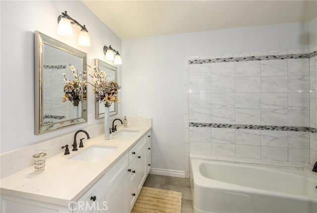 Remodeled large hallway bath.