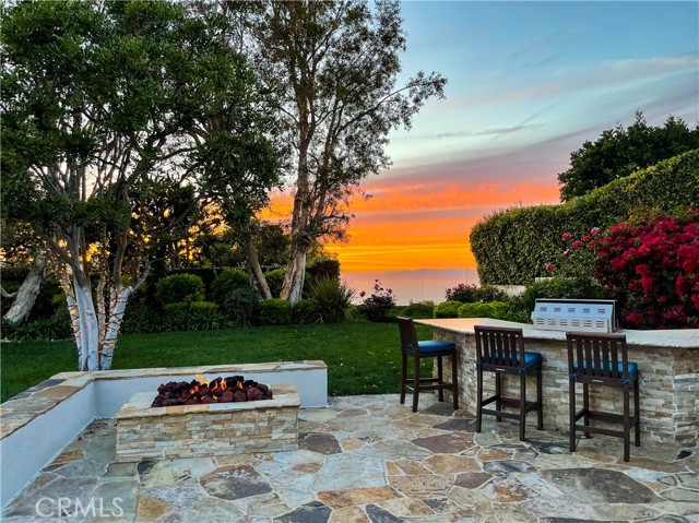 1449 Via Coronel, Palos Verdes Estates, California 90274, 5 Bedrooms Bedrooms, ,3 BathroomsBathrooms,Residential,Sold,Via Coronel,SB21115186