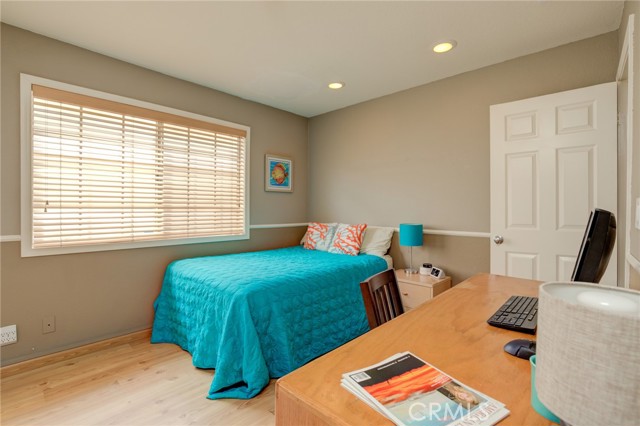 2612 Gates Avenue, Redondo Beach, California 90278, 2 Bedrooms Bedrooms, ,2 BathroomsBathrooms,Residential,Sold,Gates,SB21119373