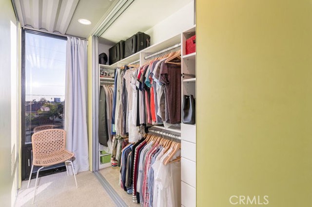 806 Juanita Avenue, Redondo Beach, California 90277, 3 Bedrooms Bedrooms, ,2 BathroomsBathrooms,Residential,Sold,Juanita,SB18289178