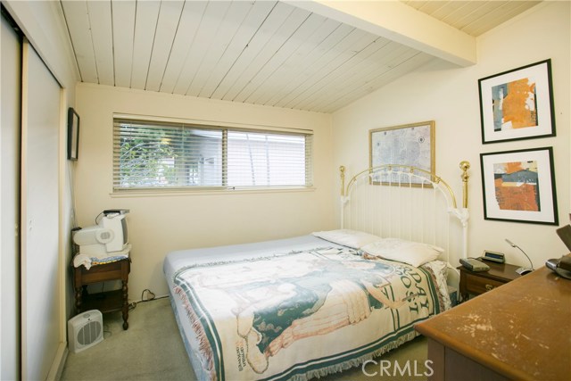 1020 Pacific Avenue, Manhattan Beach, California 90266, 4 Bedrooms Bedrooms, ,1 BathroomBathrooms,Residential,Sold,Pacific,SB17069803