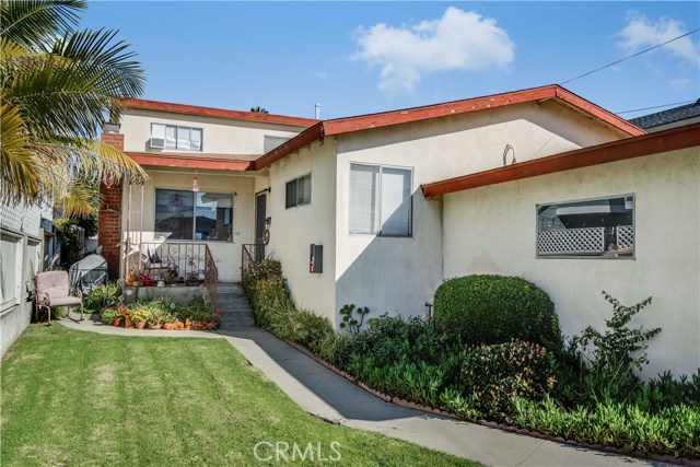 2217 Marshallfield Lane, Redondo Beach, California 90278, ,Residential Income,Sold,Marshallfield,SB19033179