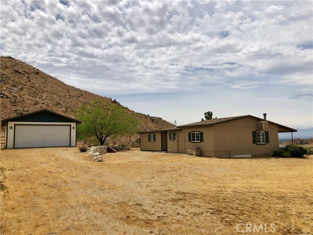 25375 Standing Rock Road,Apple Valley,CA 92307, USA