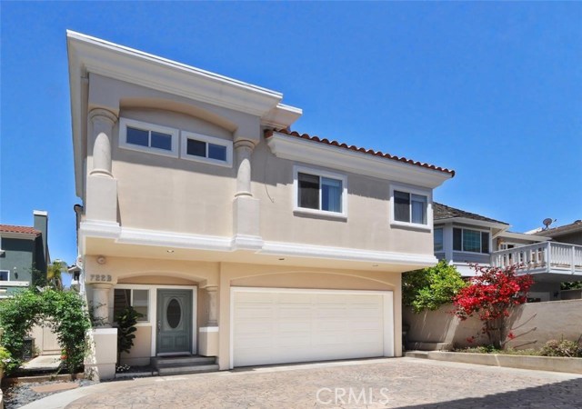 722 Irena Avenue, Redondo Beach, California 90277, 3 Bedrooms Bedrooms, ,2 BathroomsBathrooms,Residential,Sold,Irena,PV18154458