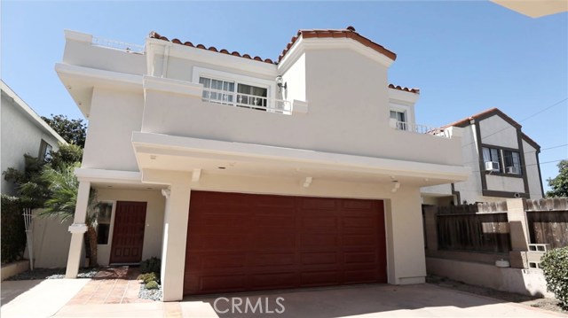 121 Helberta Avenue, Redondo Beach, California 90277, 3 Bedrooms Bedrooms, ,2 BathroomsBathrooms,Residential,Sold,Helberta,SB18224555